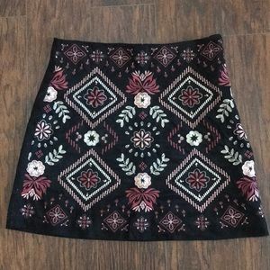 Patterned skirt